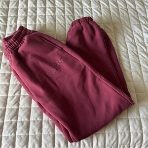 Comfrt sweatpants in color “berry”
